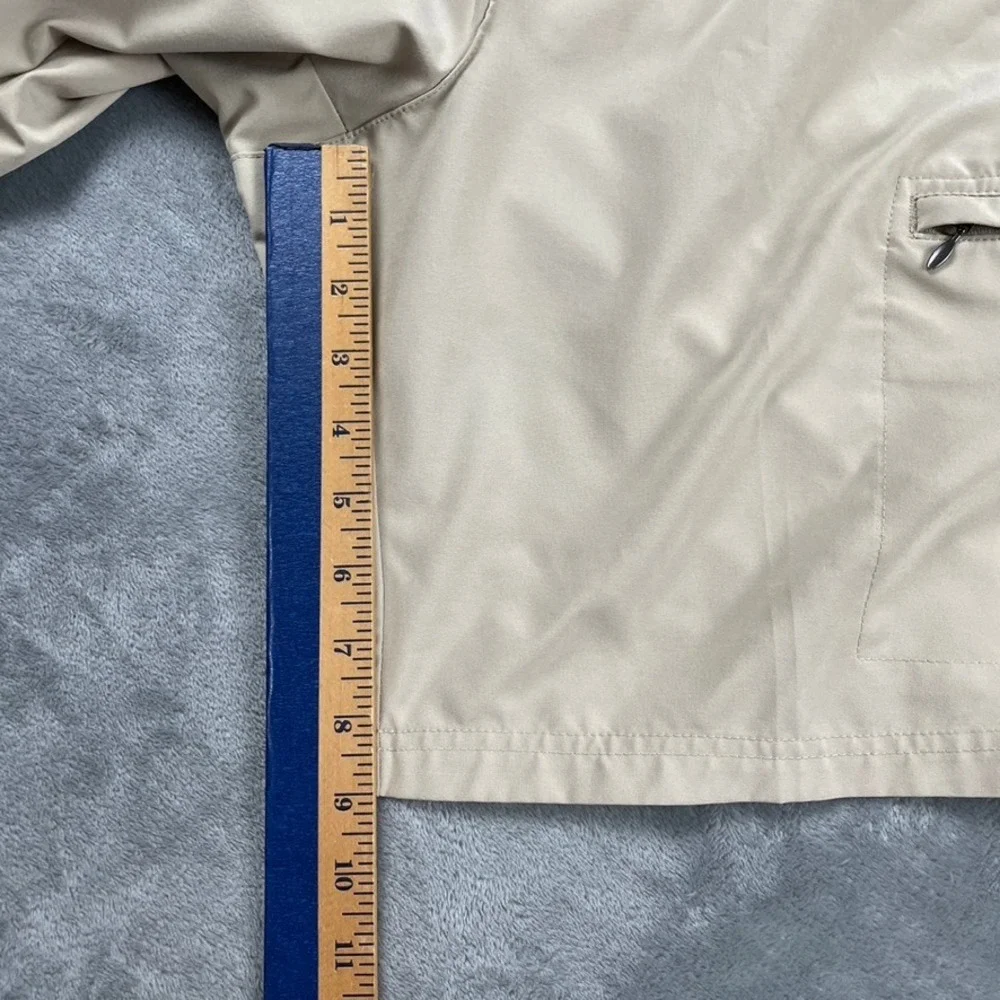 Izod Golf Mens Tan Khaki Stretch Cargo Shorts Size 38 Performance Flat Front